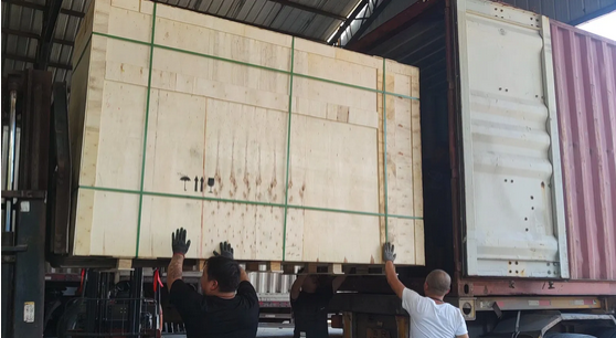 Site of Water Treatment Equipment Shipment & Container Loading